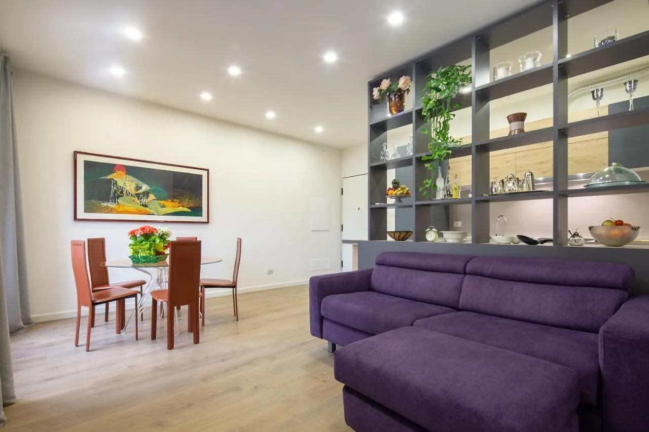 Stunning & Luxurious 1Br Apt 1 Min Walk By Duomo Florence 0*,  Italy