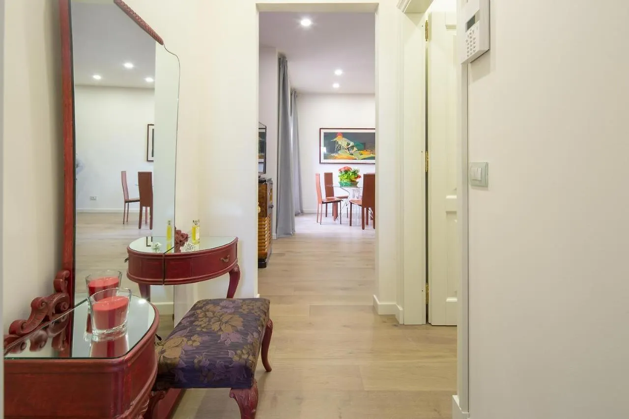 公寓 Stunning & Luxurious 1Br Apt 1 Min Walk By Duomo 佛罗伦萨